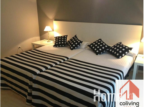 Hotel with coliving space in Madrid - Apartman Daireleri