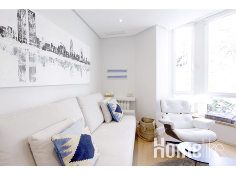 LUXURY AND EXCLUSIVE APARTMENT IN BARRIO DE SALAMANCA - Apartments