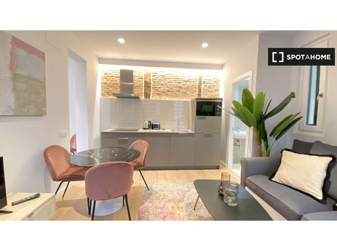 Moderne 1-Zimmer-Wohnung zur Miete in La Latina, Madrid - Wohnungen
