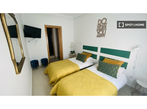 Modern apartment for rent in Salamanca, Madrid - Апартаменти