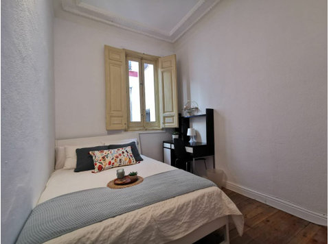 Muy acogedora habitación en Madrid - Apartments