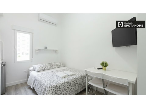Gepflegtes Studio-Apartment zu vermieten in Retiro, Madrid - Wohnungen
