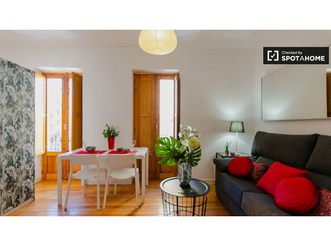 Pretty studio apartment for rent in Puerta del Angel, Madrid - Квартиры