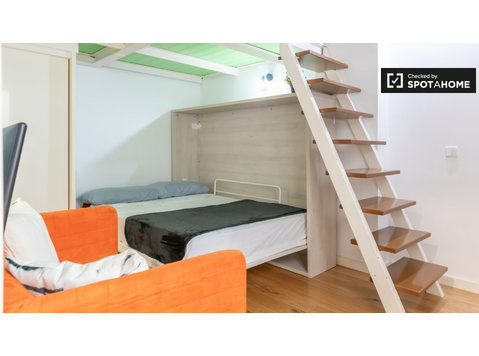 Apartamento pequeno estúdio para alugar em Lavapiés, Madrid - Apartamentos