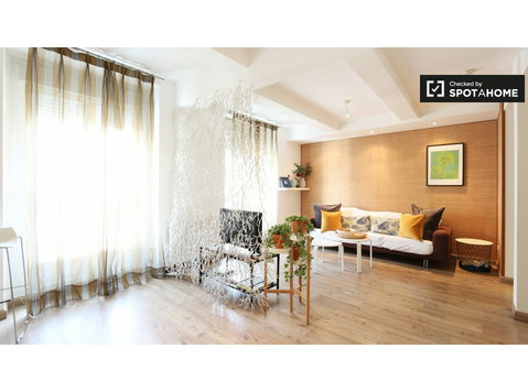 Geräumige 2-Zimmer-Wohnung zur Miete in Centro, Madrid - Wohnungen