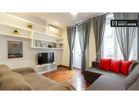 Geräumige 4-Zimmer-Wohnung zu vermieten in La Latina, Madrid - Wohnungen