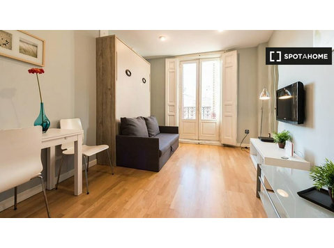 Studio apartment for rent in Centro, Madrid - Apartments
