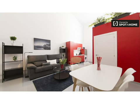 Ciudad Lineal, Madrid'de kiralık stüdyo daire - Apartman Daireleri