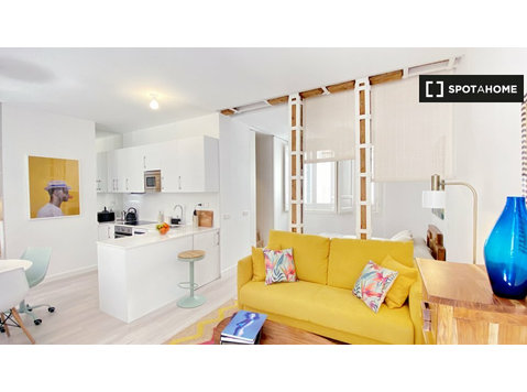Studio apartment for rent in Gran Via area - Appartementen