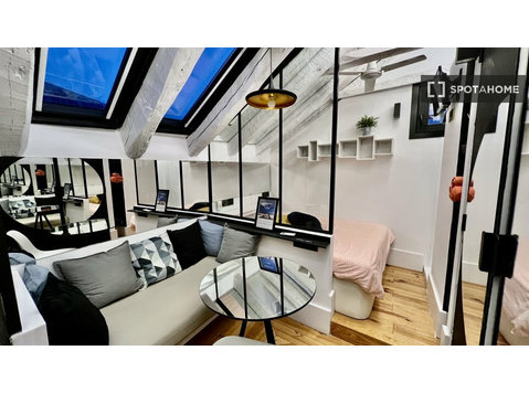 Studio apartment for rent in Justicia, Madrid - Leiligheter