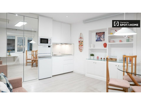 Studio apartment for rent in Madrid Centro - Apartments