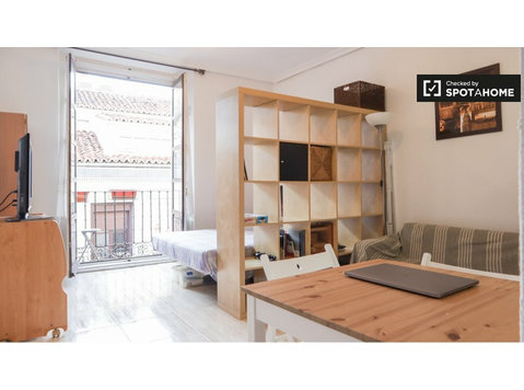 Apartamento de estúdio para alugar em Malasaña, Madrid - Apartamentos