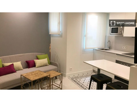 Studio à louer à Malasaña, Madrid - Appartements