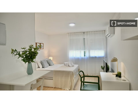 Apartamento de estúdio para alugar em Quintana, Madrid - Apartamentos