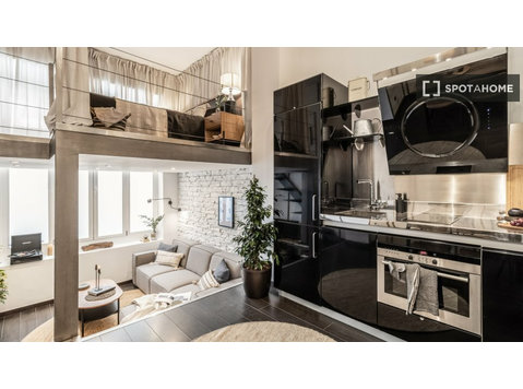 Studio apartment for rent in Rios Rosas, Madrid - Apartments