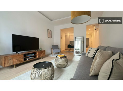 Studio for rent in Universidad, Madrid - Apartments
