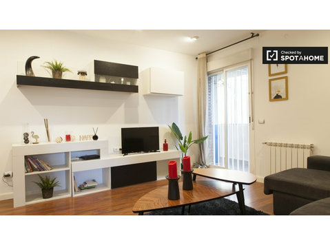 Terrific 2-bedroom apartment for rent in Usera, Madrid - 아파트