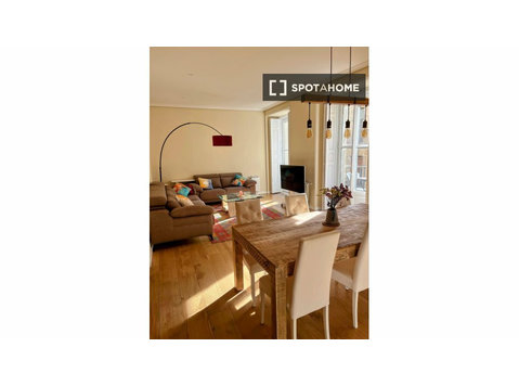 Three-bedroom apartment for rent in Madrid - Lejligheder