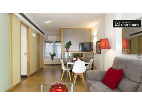 Vibrant 2-bedroom apartment for rent in Centro, Madrid - Apartments