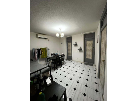 private room Hortaleza - Apartments