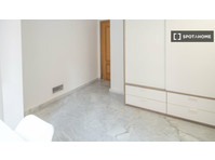 Room for rent in 8-bedroom apartment in Murcia - 	
Uthyres