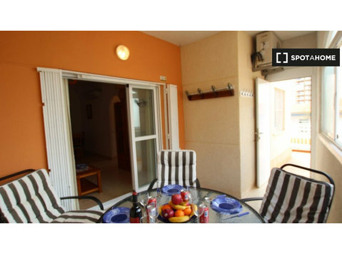 Apartamento de 2 habitaciones en alquiler en Murcia, Murcia - Pisos