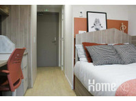 Habitación individual premium en apartamento compartido - Pisos compartidos