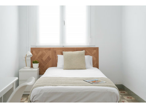 Flatio - all utilities included - NARANJA - single  bedroom - Общо жилище