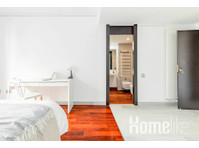 Single room in shared apartment in Barcelona - Kimppakämpät