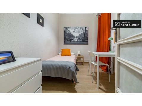 Chambre confortable à louer à Ciutat Vella, Valence - À louer