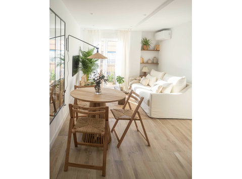 Flatio - all utilities included - Luxury apartment in… - Zu Vermieten