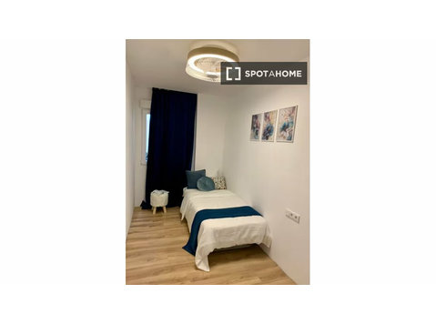 Zimmer in Wohngemeinschaft zu vermieten in Sagunto, Valencia - Zu Vermieten