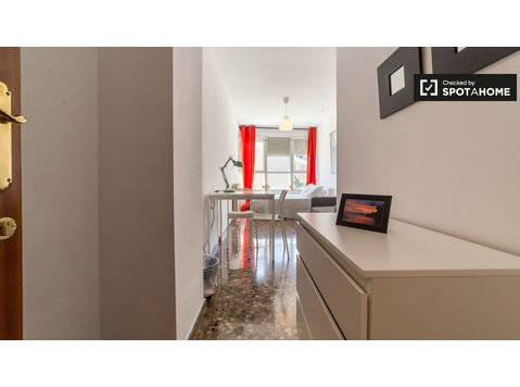 Camins al grao 5 yatak odalı kiralık daire - Kiralık