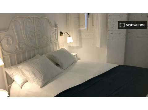 Appartamento con 1 camera da letto in affitto a Benicalap,… - Appartamenti