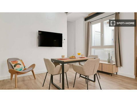 appartement 1 chambre à louer à Ciutat Vella, Valence - Appartements