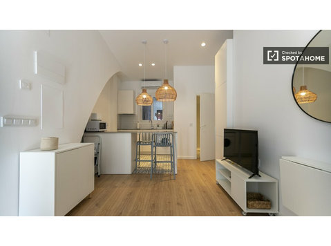 1-bedroom apartment for rent in Valencia - Апартаменти