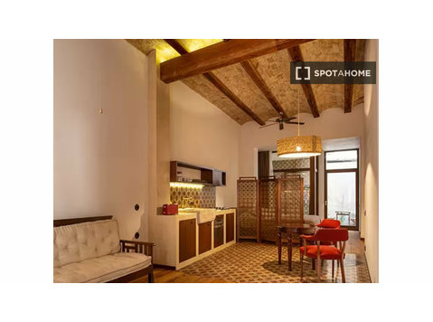 Apartamento de 1 quarto para alugar em Valência - Apartamentos