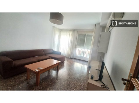 2-Zimmer-Wohnung zur Miete in Albors, Valencia. - Wohnungen