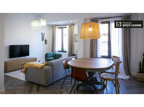 Mieszkanie z 2 sypialniami do wynajęcia w Morvedre w… - Mieszkanie