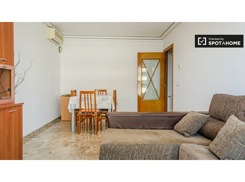 Quatre Carreres, Valensiya'da kiralık 2 odalı daire - Apartman Daireleri