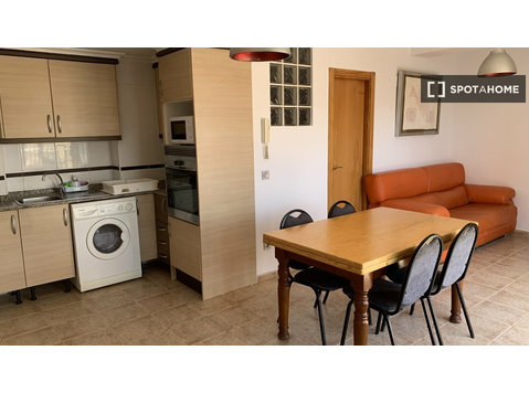 Apartamento de 2 quartos para alugar em Sagunto - Apartamentos