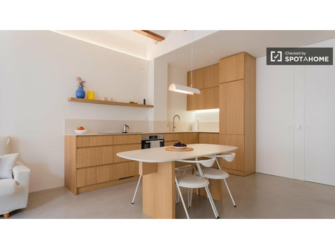 Valencia'da kiralık 2 yatak odalı daire - Apartman Daireleri