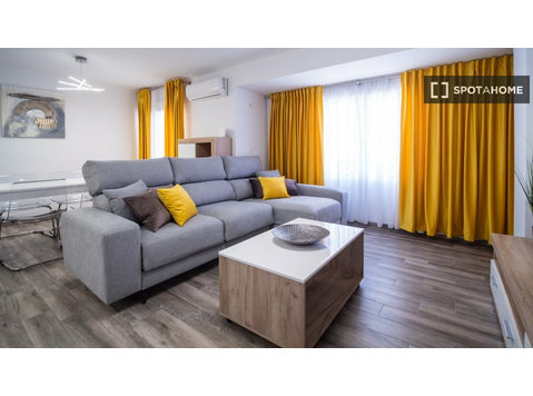 Apartamento de 3 quartos para alugar em La Raïosa, Valência - Apartamentos