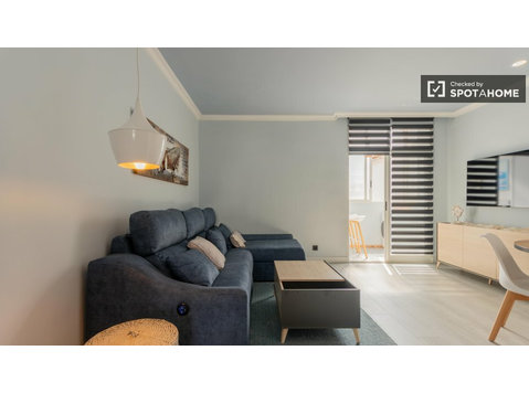 Valensiya Mestalla'da kiralık 3 yatak odalı daire - Apartman Daireleri