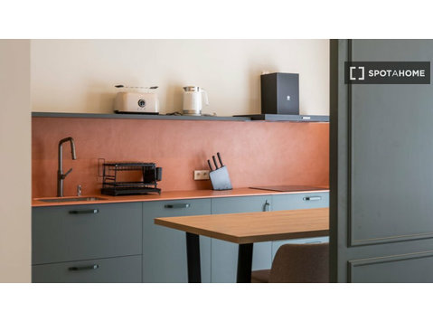 4-Zimmer-Wohnung zur Miete in La Gran Vía, Valencia - Wohnungen