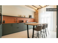4-bedroom apartment for rent in La Gran Vía, Valencia - Apartamentos