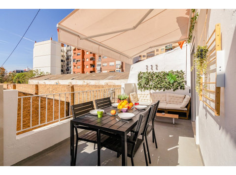 Carrer Planas, Valencia - Appartements