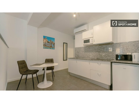 Apartamento estúdio para alugar em Benicalap, Valência - Apartamentos