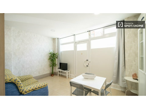Valencia, L'Hort De Senabre'de kiralık stüdyo daire - Apartman Daireleri