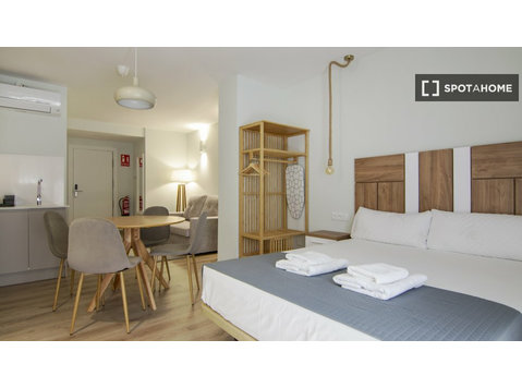 Apartamento estúdio para alugar em Montolivet, Valência - Apartamentos